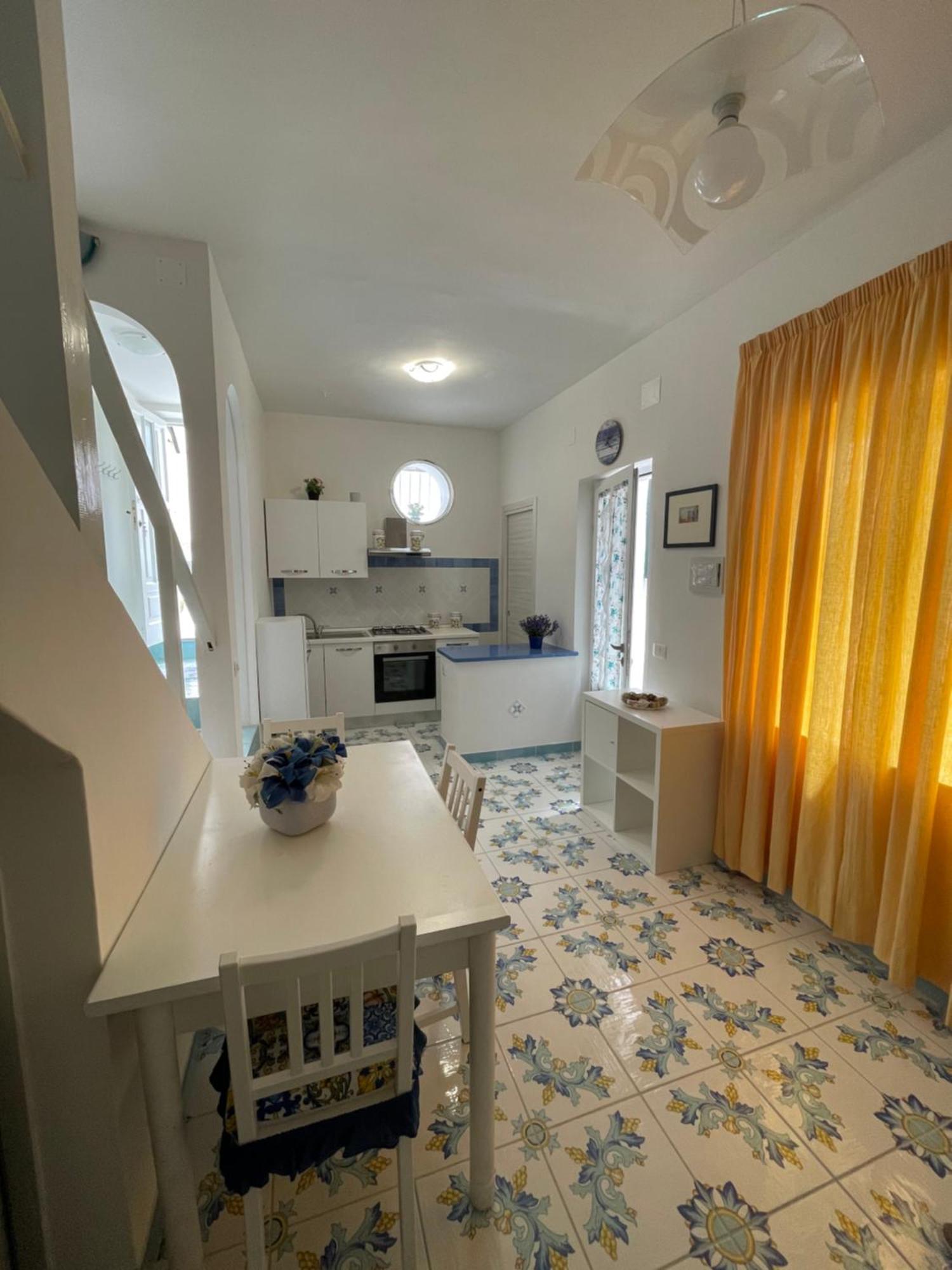 Blue Apartment Forio di Ischia Dış mekan fotoğraf