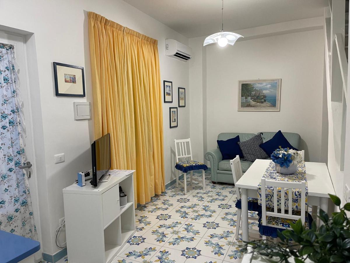 Blue Apartment Forio di Ischia Dış mekan fotoğraf